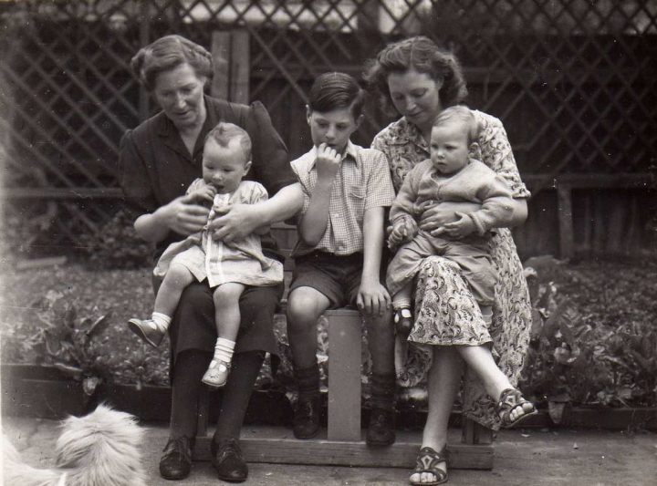 Louise Phyllis Papps Dorothy Roberts Anthony Lawrence Hall Lynne Roberts and May Papps